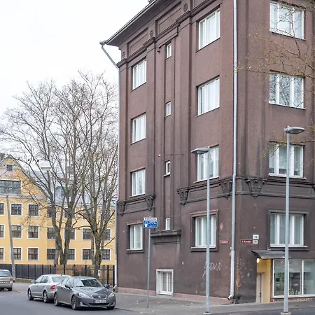 Cozy 3 Bedroom 2 Level * Reval